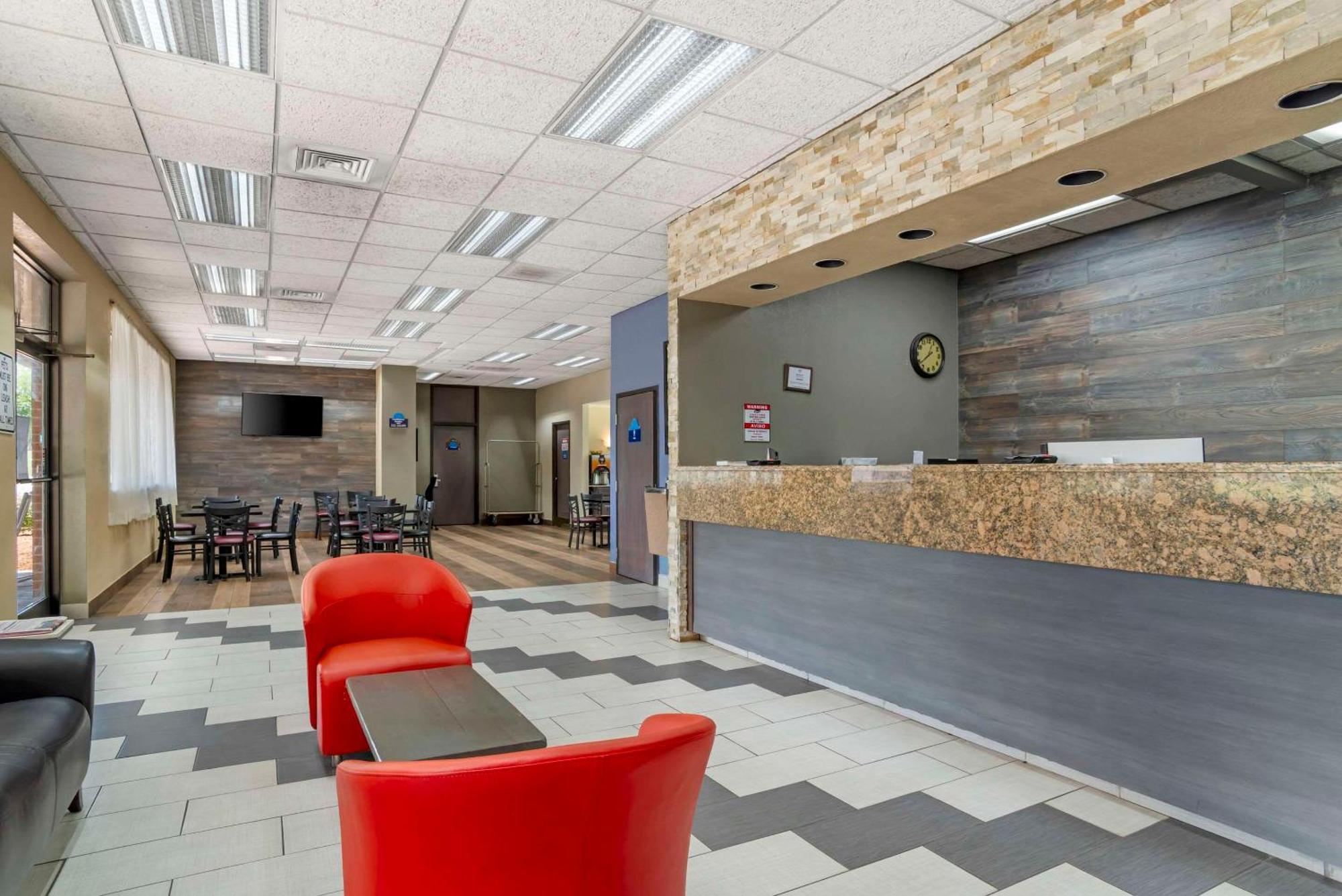 Quality Inn Near Speedway Wilkesboro Bagian luar foto